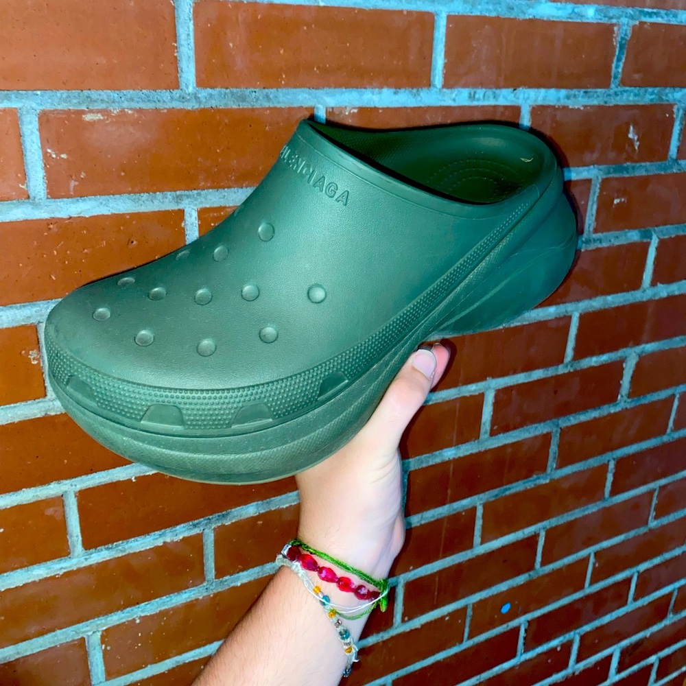 balenciaga platform croc mules